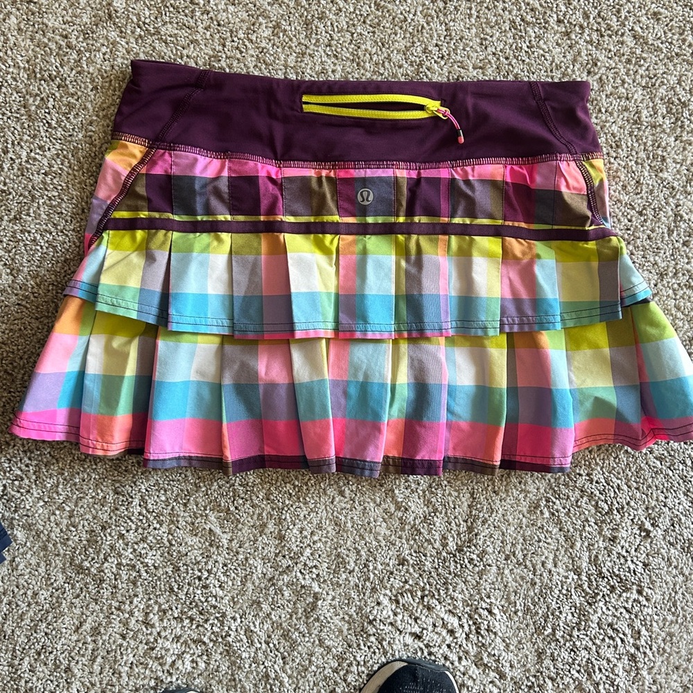 Lululemon Athletica Blue Pink Mini Ruffled Skirt